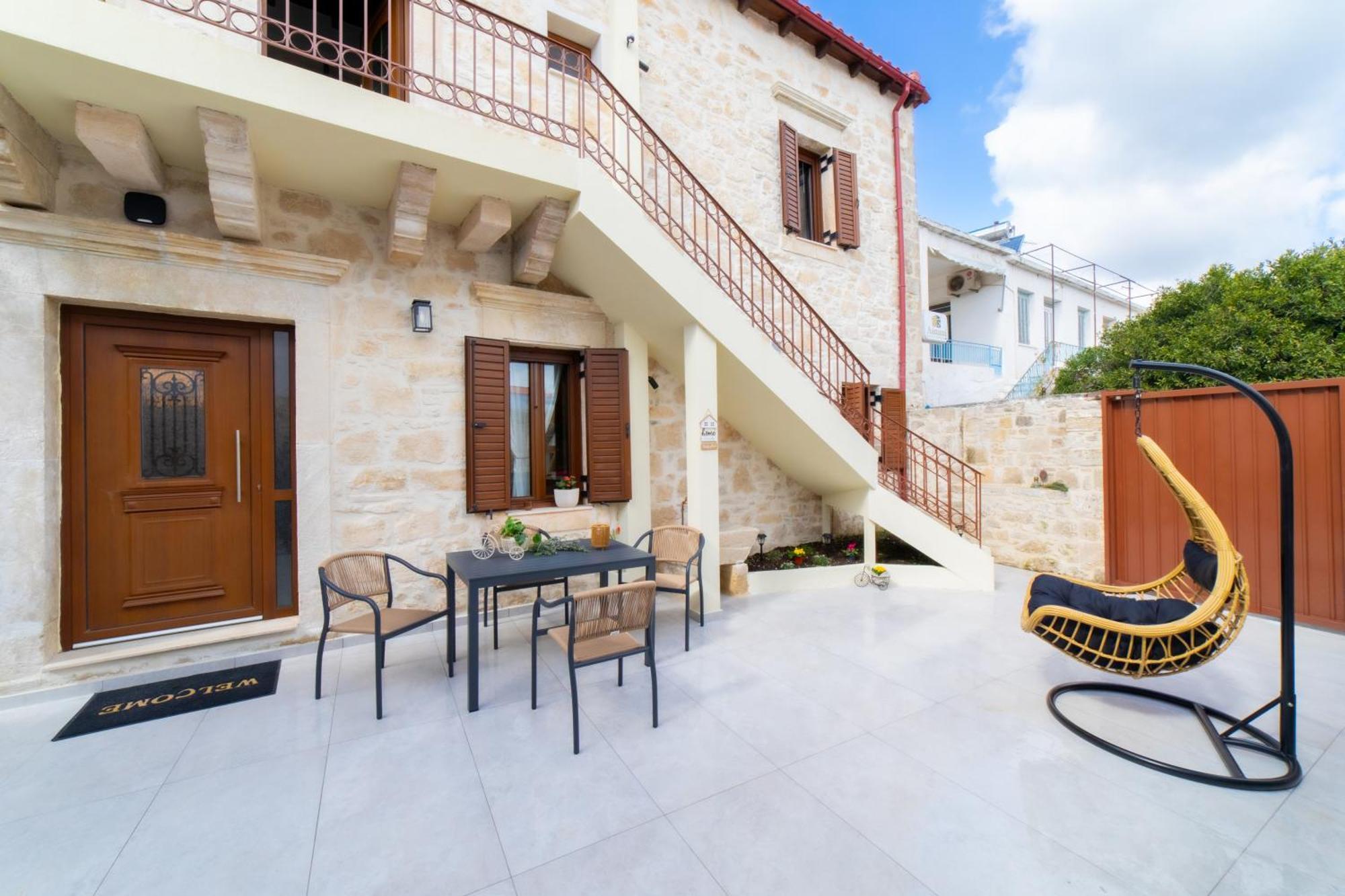 Asmani Apartment Kato Asites Екстериор снимка