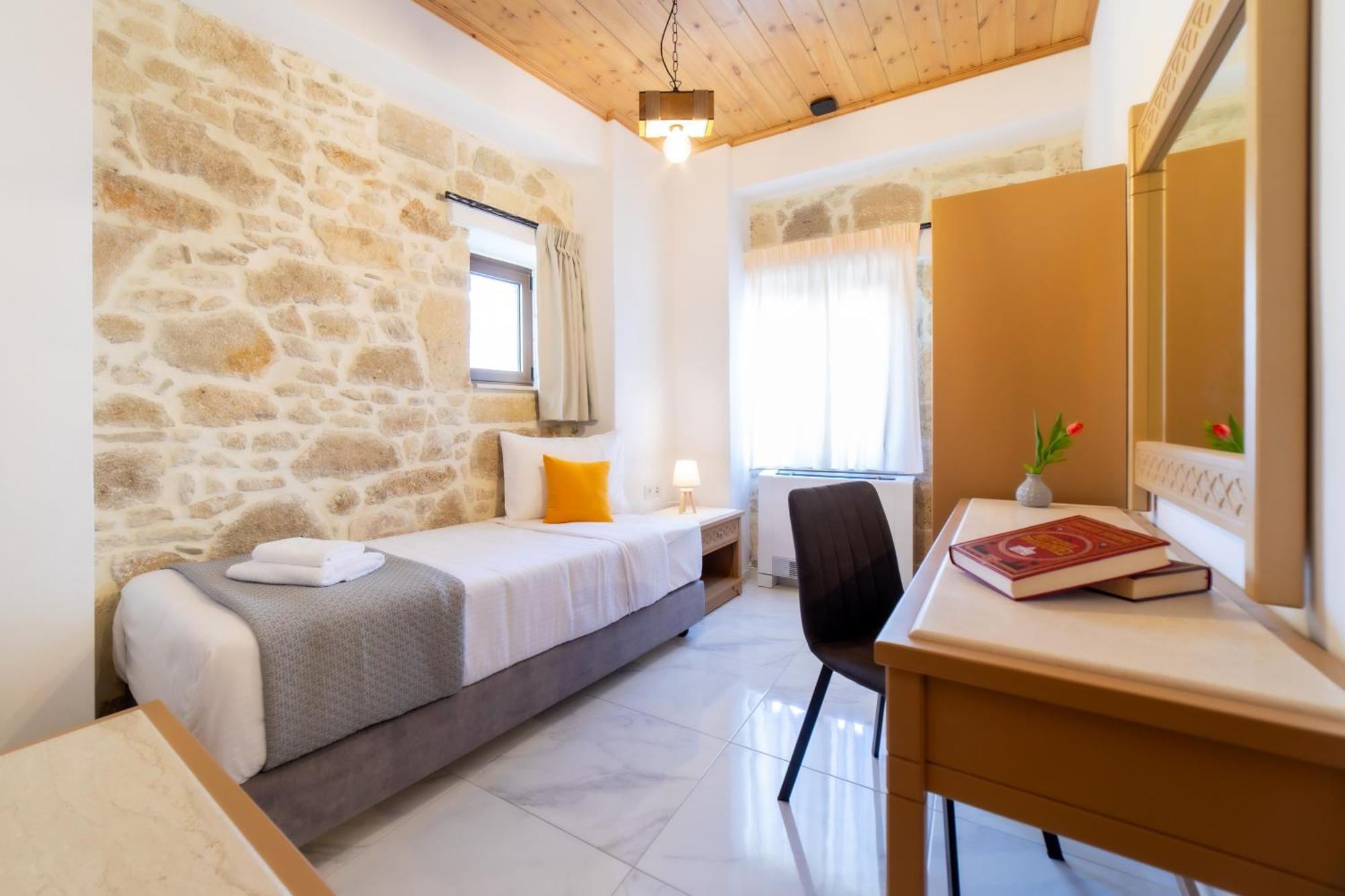 Asmani Apartment Kato Asites Екстериор снимка